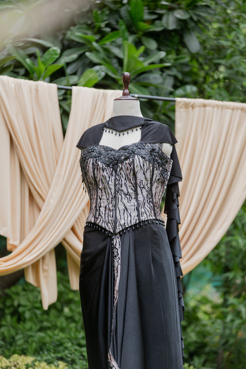 Midnight monochrome corset set